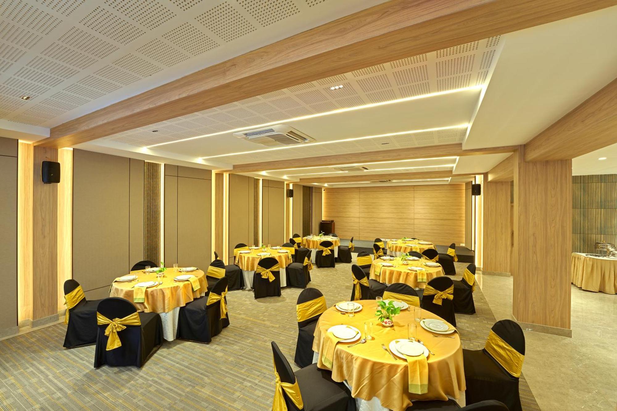 โรงแรมอาบัด ฟอร์ต Kochi ภายนอก รูปภาพ